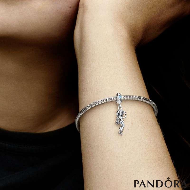 Discover A Whole New World Of Style With The Aladdin Pandora Collection |  Chip and Company in 2024 | Pandora jewelry charms, Pandora bracelet  designs, Pandora jewelry